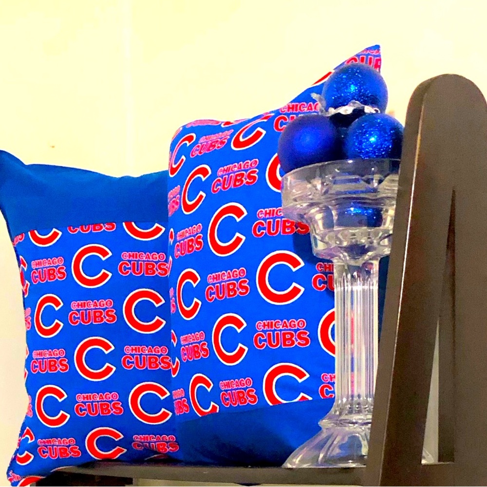 Fluffy Chicago Cubs pillows